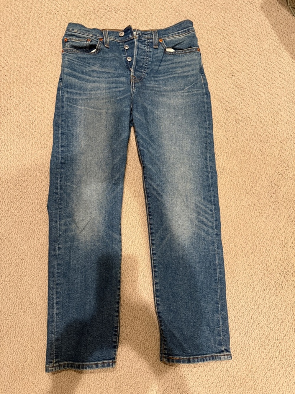 Women’s Levi’s wedgie straight jean